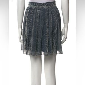 Lovely Vanessa Bruno silk skirt EUC